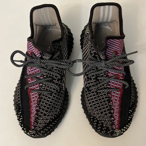 ADIDAS YEEZY BOOST 350 v2 NON- REFLECTIVE MENS 6.5 WOMENS 7.5 - Picture 4 of 16